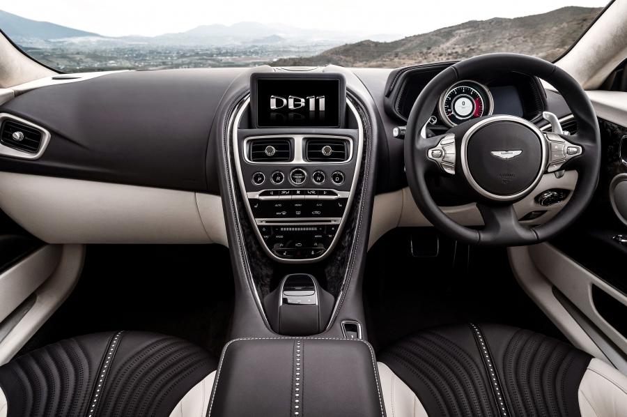 Торпедо Aston Martin DB11 2016 года  (UK) (фото 25 из 33)